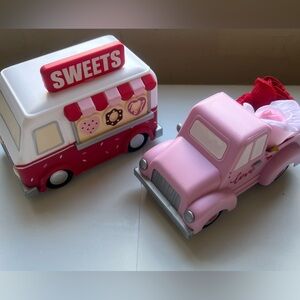 Novelty LED Figural Cookie Car & Novelty LED Figural Flower Car -Playground™
